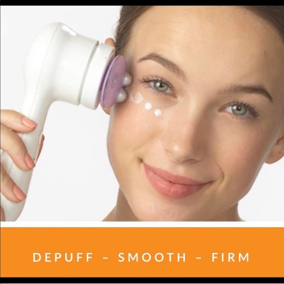 Clarisonic Sonic Awakening Eye Massager Attachment - Picture 5 of 10